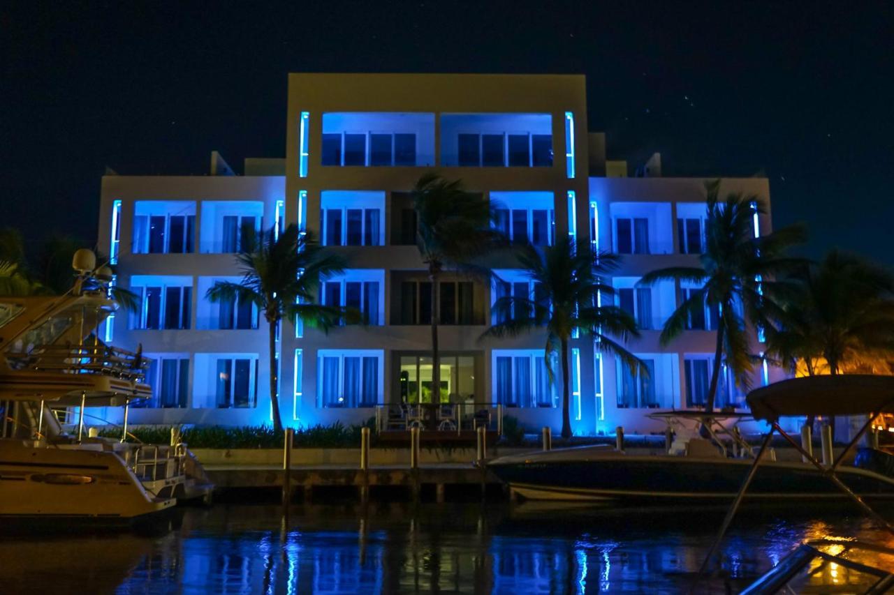 Zenza Boutique Hotel Turtle Cove Exterior foto